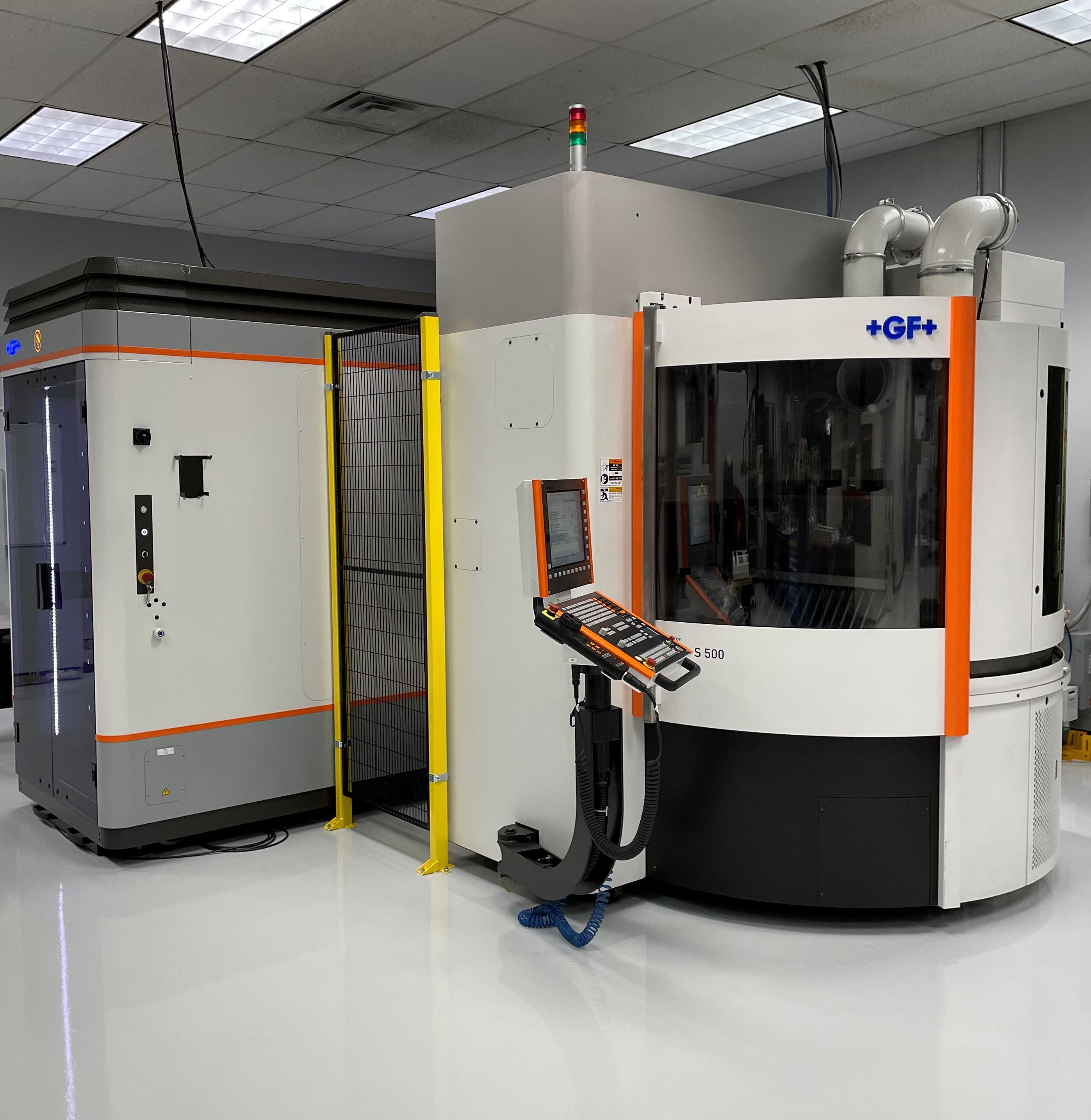 High-speed CNC machining equipment